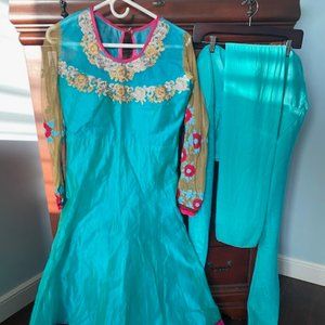 Beautiful new rama blue anarkali suit complete with salwaar, kurta and dupatta